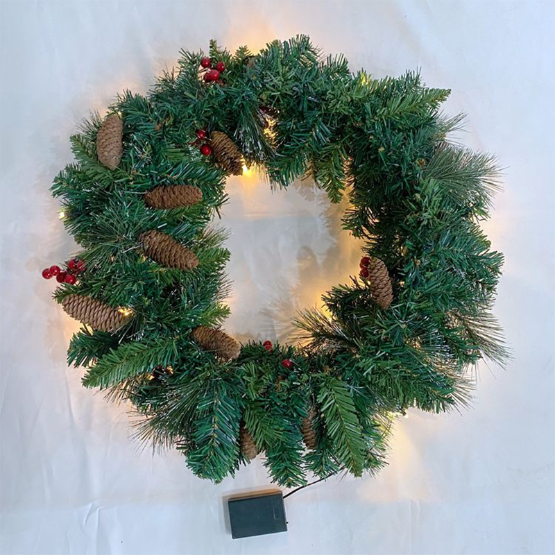 Hot sale 50cm Pine needle&PVC mixed decorated christmas wreath with lights